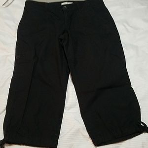 Ann Taylor loft Capri cargo pockets tie ankle